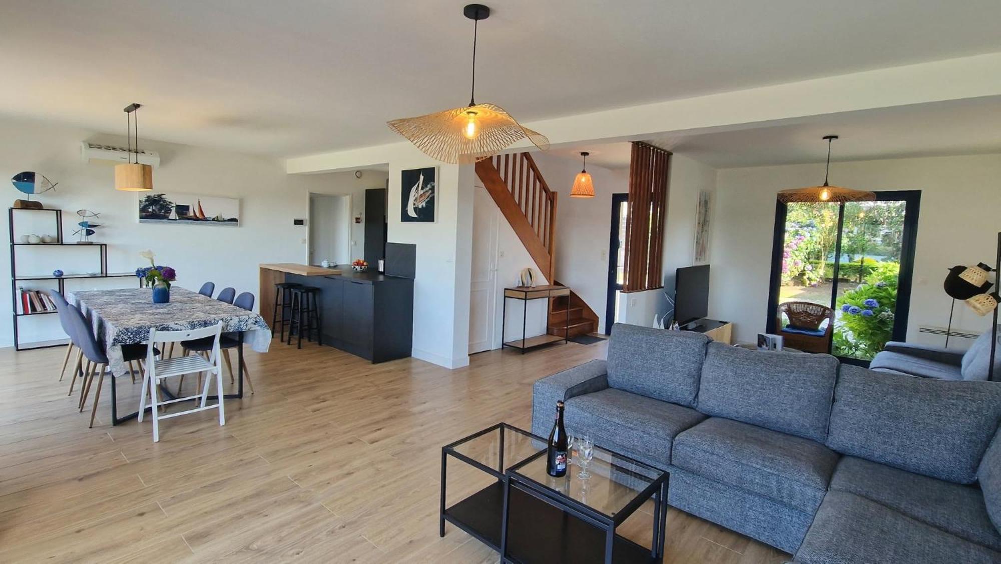 Holiday home Maison Vue - Golfe Du Morbihan - 10 Personnes *